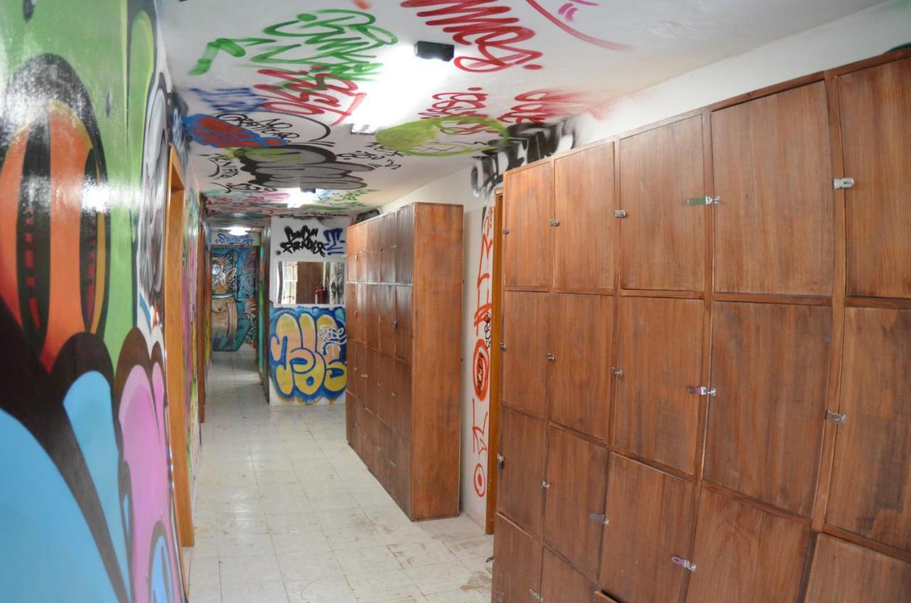Fiesta Party - Hostel *